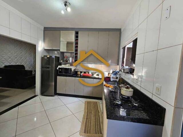#8 - Casa para Venda em Garça - SP - 3
