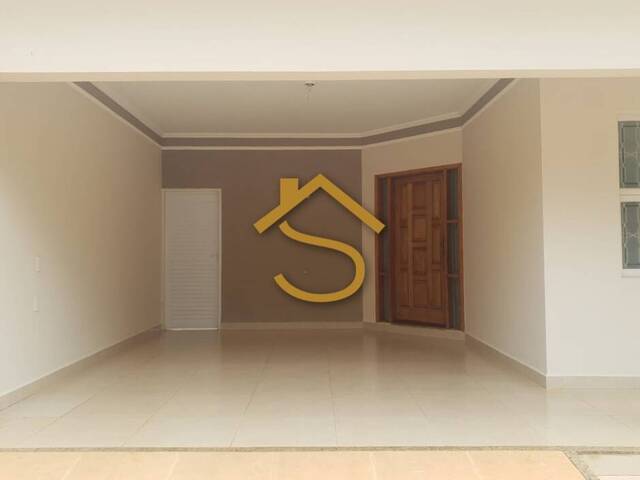 #14 - Casa para Venda em Marília - SP - 2